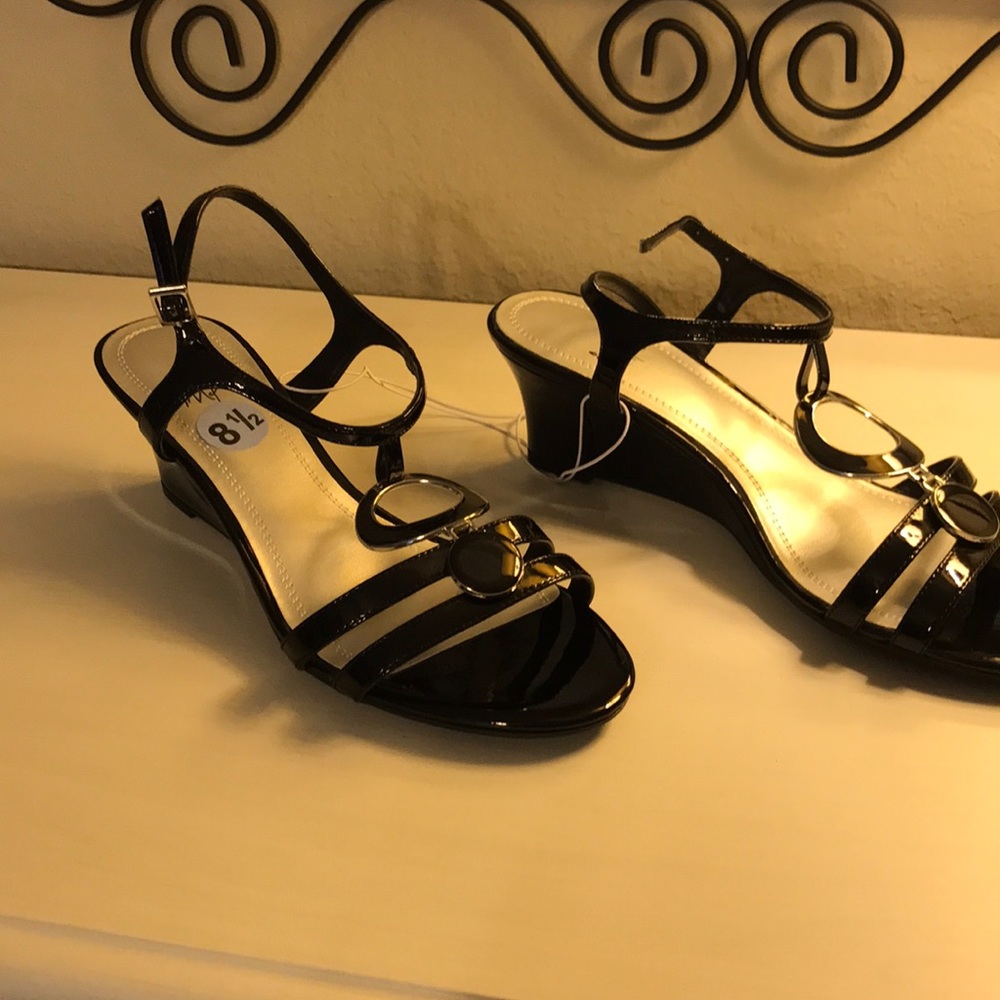 Black sandals